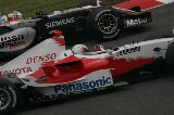 051007_F1_Practice_Toyota_05.jpg